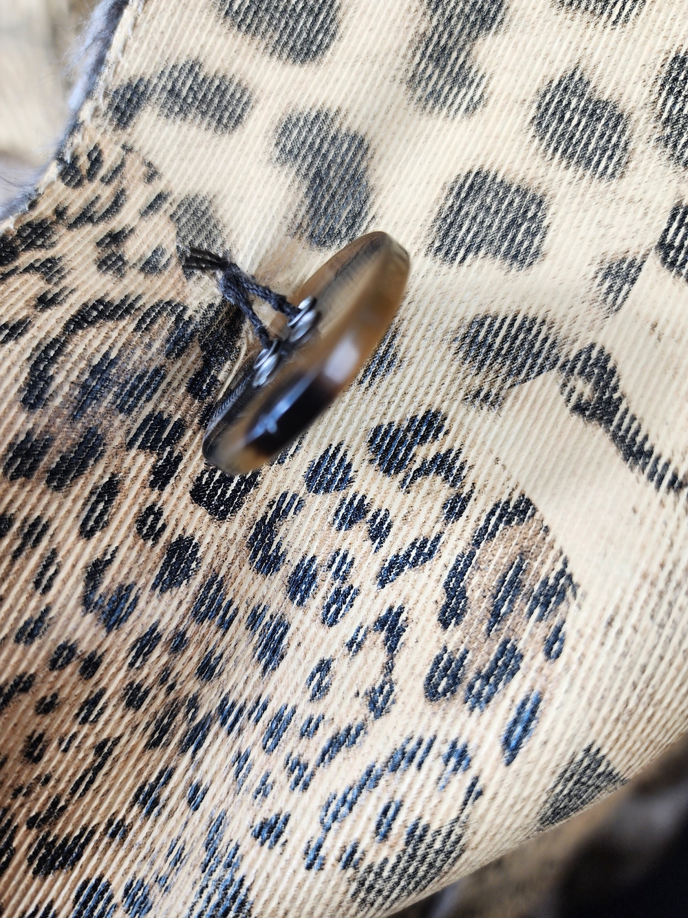 George Simonton Women's Tan Animal-Print Fur Trim Coat Size M - Picture 14 of 14